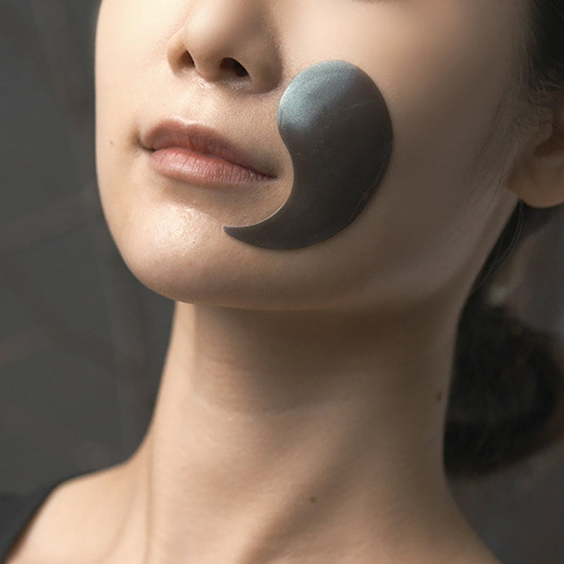 Black tea eye patches